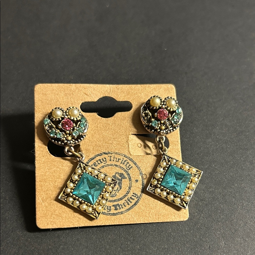 1940s Ornate Vintage Earring Set - Blue Purple and Faux Pearl Rhinestones